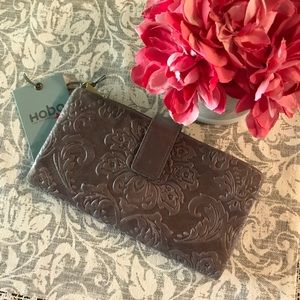 HOBO ISSY DAMASK WALLET